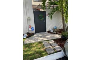 4718 SW 67th Ave, Miami, FL 33155, Sold 02/03/23