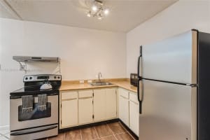 805 NE 199th St, Miami, FL 33179, Sold 02/17/23