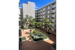 145 S Ocean Ave APT 803, Palm Beach Shores, FL 33404, Sold 01/18/23