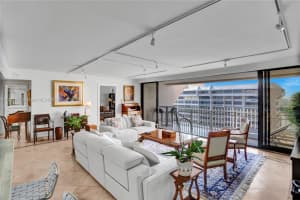 3 Grove Isle Dr C1804, Miami, FL 33133, Sold 01/19/23