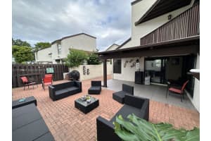 670 NW 101st Pl, Miami, FL 33172, Sold 01/20/23