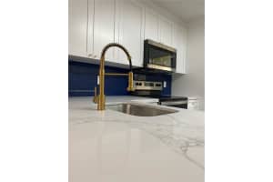 10105 W Sunrise Blvd APT 101, Plantation, FL 33322, Sold 01/12/23