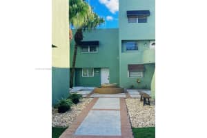 11163 NW 7th St #101, Miami, FL 33172, Sold 12/23/22