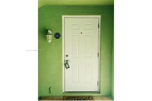 11163 NW 7th St #101, Miami, FL 33172, Sold 12/23/22