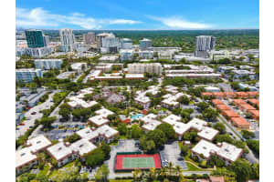 9350 SW 77th Ave APT G1, Miami, FL 33156, Sold 01/31/23