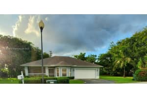 550 SE 18th Ln, Homestead, FL 33033, Sold 02/24/23