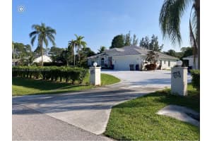 8570 Yearling Drive, Lake Worth, Florida 33467