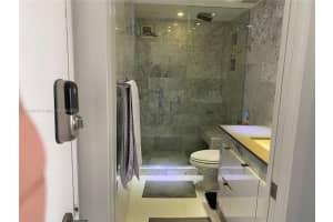 401 Ocean Dr APT 919, Miami Beach, FL 33139, Sold 12/31/22