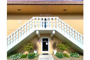 351 NE 19th Pl #102k, Wilton Manors, FL 33305, Sold 05/26/23