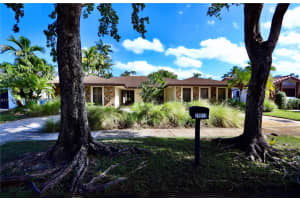 21311 Ne 23rd Ave Miami, FL 33180 - Off Market