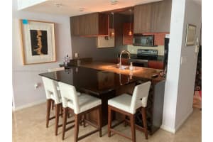 1200 Brickell Bay Dr, Miami, FL 33131, Sold 03/03/23
