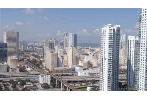 185 SW 7th St APT 2207, Miami, FL 33130, Sold 04/24/23