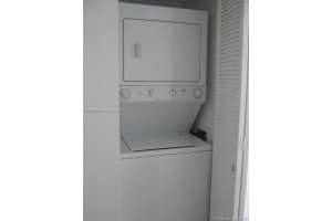 185 SW 7th St APT 2207, Miami, FL 33130, Sold 04/24/23