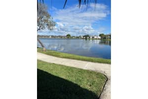 212 Lake Pointe Dr, Oakland Park, FL 33309, Sold 04/17/23