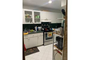 1555 W 44th Pl APT 235, Hialeah, FL 33012, Sold 01/11/23