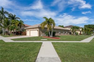 9839 Royal Cardigan Way, West Palm Beach, FL 33411, Sold 02/21/23