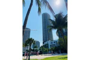 Opera Tower, 1750 N Bayshore Dr APT 2803, Miami, FL 33132, Sold 01/30/23