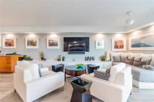 1020 Meridian Ave APT 508, Miami Beach, FL 33139, Sold 02/15/23