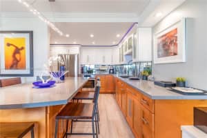 1020 Meridian Ave APT 508, Miami Beach, FL 33139, Sold 02/15/23