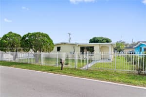 3360 NW 215th St, Miami Gardens, FL 33056, Sold 03/06/23
