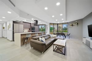 20191 E Country Club Dr APT 409, Aventura, FL 33180, Sold 05/03/23