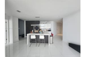 851 NE 1st Ave apt 3809, Miami, FL 33132, Sold 07/24/23