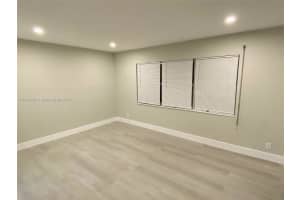 1761 NW 38th St, Oakland Park, FL 33309, Sold 02/21/23