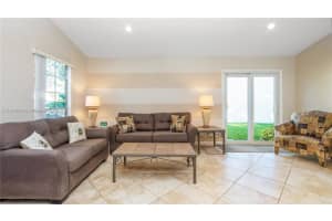8640 SW 14th Ct, Pembroke Pines, FL 33025, Sold 01/17/23