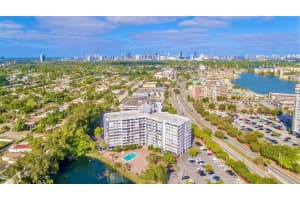 1300 NE Miami Gardens Dr, Miami, FL 33179, Sold 01/20/23