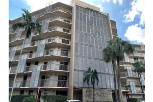 3301 N Country Club Dr APT 804, Aventura, FL 33180, Sold 04/05/23