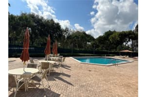 3301 N Country Club Dr APT 804, Aventura, FL 33180, Sold 04/05/23