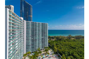 100 Bayview Dr APT 1823, Sunny Isles Beach, FL 33160, Sold 12/05/23