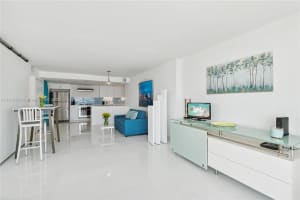 345 Ocean Dr APT 515, Miami Beach, FL 33139, Sold 02/23/23