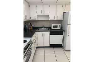 3401 N Country Club Dr APT 304, Aventura, FL 33180, Sold 07/24/23