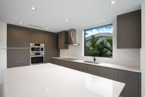 4740 Alton Rd, Miami Beach, FL 33140, Sold 05/22/23