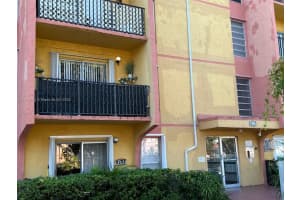 4705 NW 7th St Apt 102-7, Miami, FL 33126, Sold 02/10/23