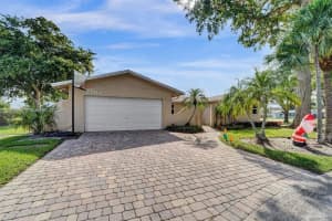 2702 SW 81st Terrace, Davie, FL 33328, Sold 02/17/23