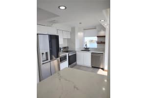 7601 E Treasure Dr APT 920, North Bay Village, FL 33141, Sold 01/24/23