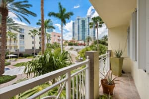 145 Jefferson Ave APT 415, Miami Beach, FL 33139, Sold 05/03/23