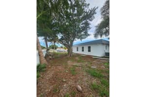 3908 NW 207 St Rd, Miami Gardens, FL 33055, Sold 03/29/23