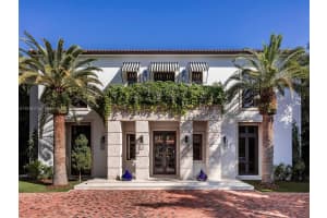 3541 Flamingo Dr, Miami Beach, FL 33140, Sold 05/31/23