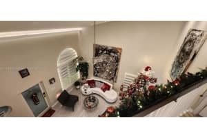 18718 NW 79th Ct, Hialeah, FL 33015, Sold 05/25/23