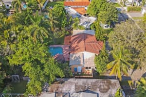 2052 Alamanda Dr, North Miami, FL 33181, Sold 10/10/23