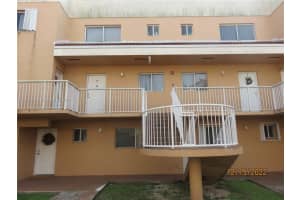 14905 SW 80th St, Miami, FL 33193, Sold 05/10/23