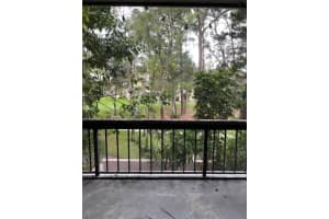 8421 Forest Hills Dr APT 206, Coral Springs, FL 33065, Sold 03/29/23