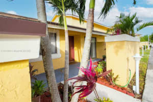 505 NW 214th St, Miami, FL 33169, Sold 01/20/23