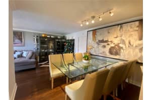 9441 SW 4th St APT 101, Miami, FL 33174, Sold 02/16/23