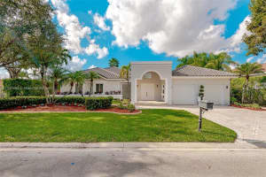 622 Enclave Cir E, Pembroke Pines, FL 33027, Sold 05/24/23