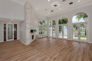 622 Enclave Cir E, Pembroke Pines, FL 33027, Sold 05/24/23