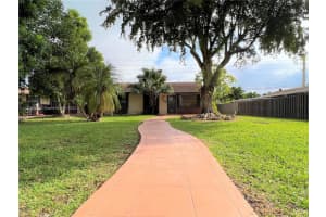 4449 SW 136th Pl, Miami, FL 33175, Sold 02/08/23